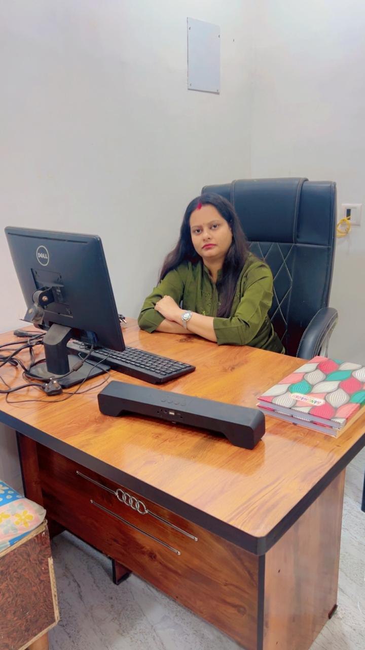 Mrs. Shivani Srivastava, Director of SSPL Diagnostics Center, at her office desk